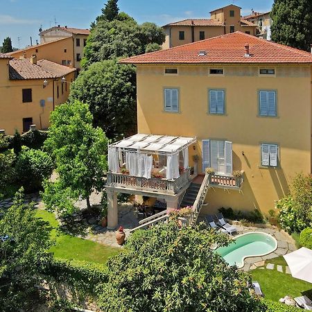 Villa Carlotta Con Piscina Lari Luaran gambar
