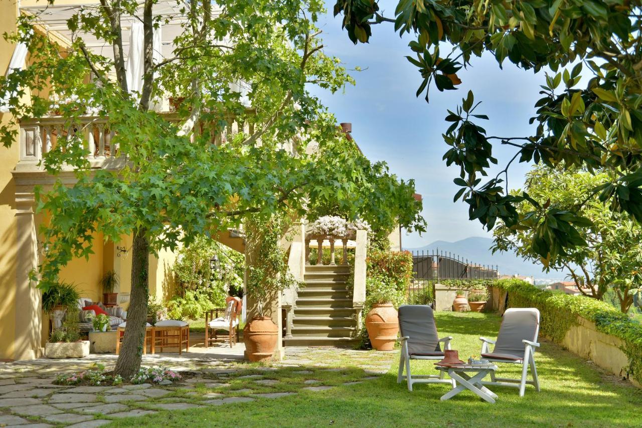 Villa Carlotta Con Piscina Lari Luaran gambar