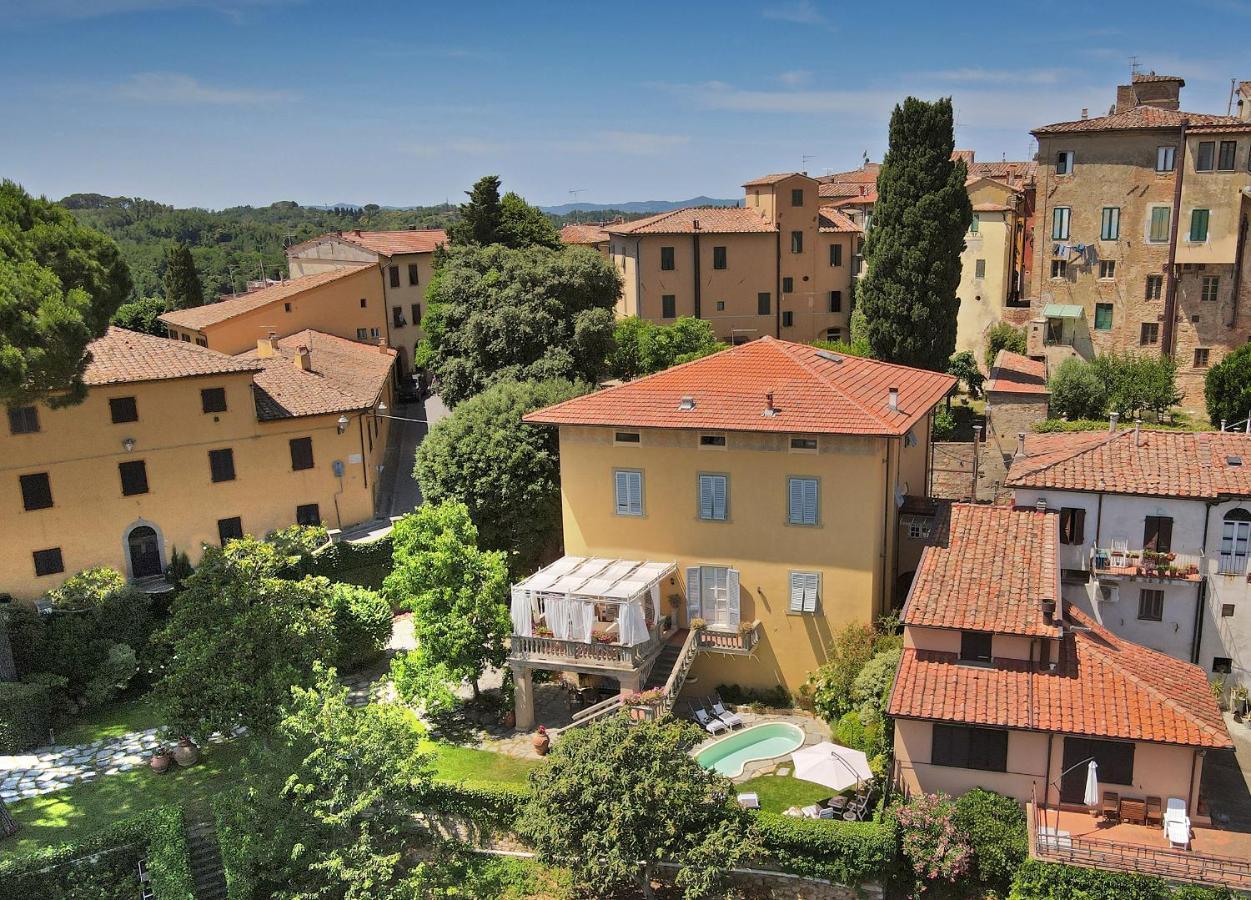 Villa Carlotta Con Piscina Lari Luaran gambar